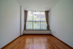 Holland Link (D10), Terrace #503034951